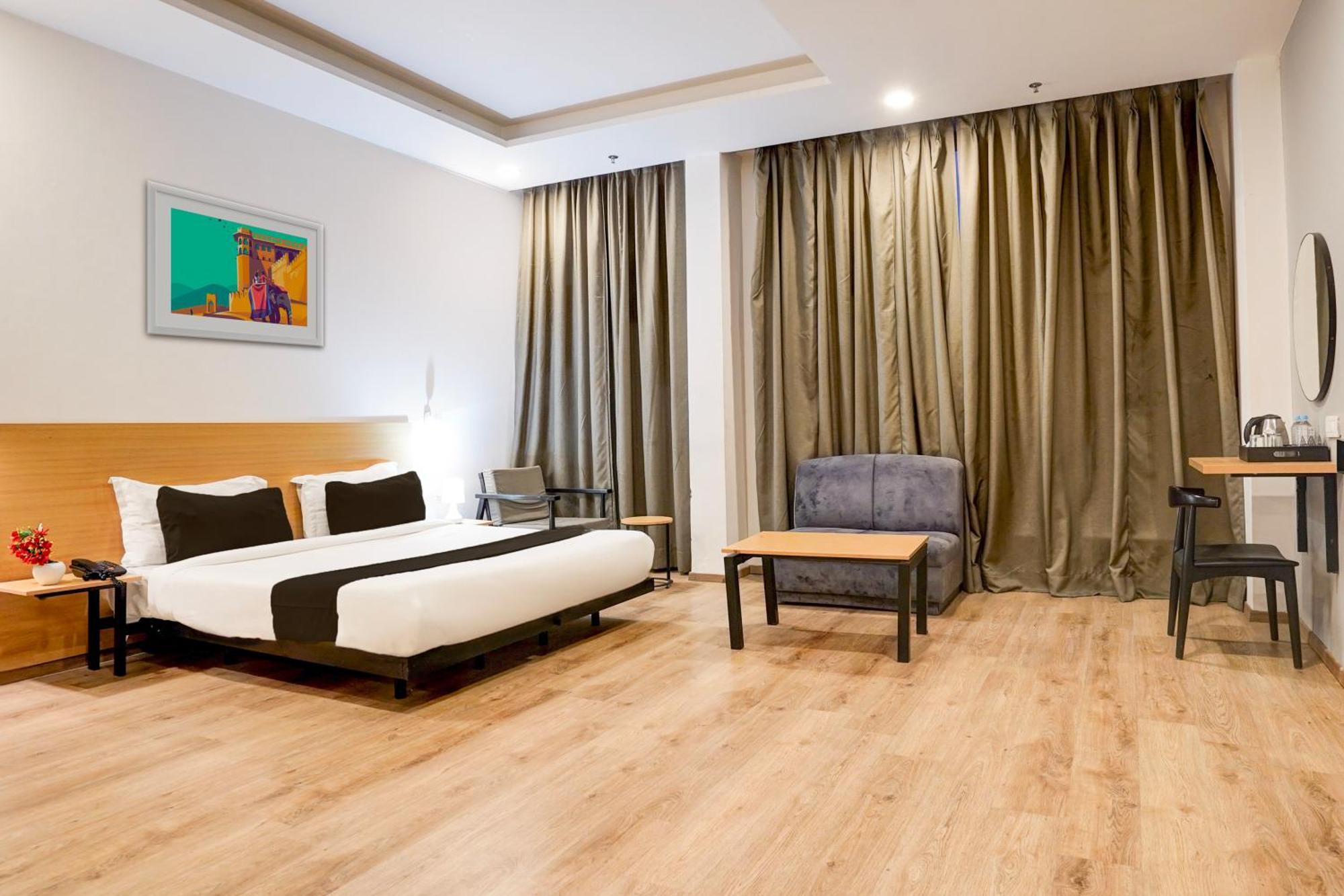 Отель Super Townhouse Gomti Nagar Matiyari Chinhat Экстерьер фото
