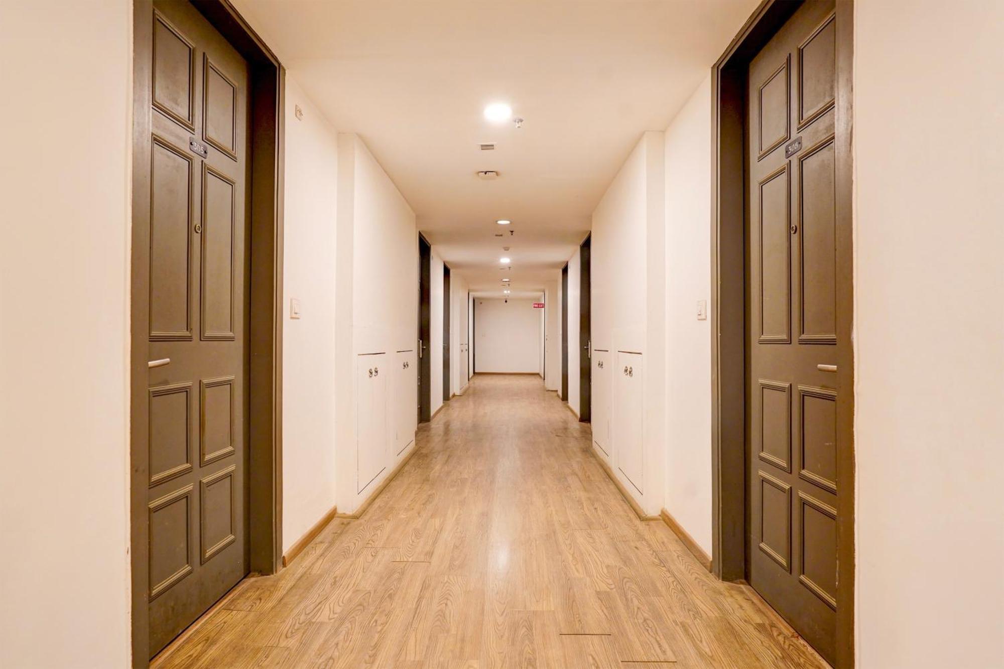 Отель Super Townhouse Gomti Nagar Matiyari Chinhat Экстерьер фото